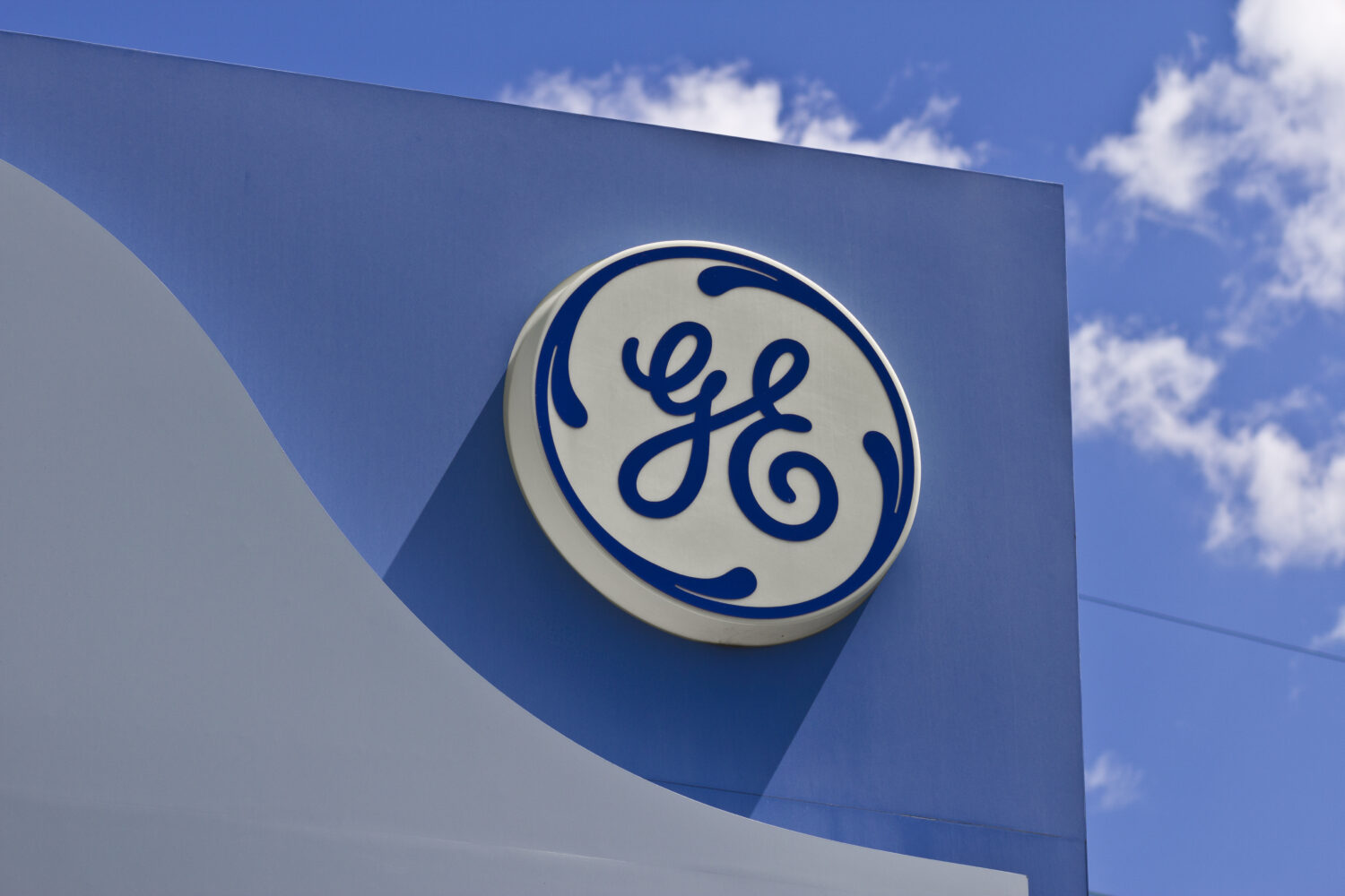 GE’s CFO prepares to exit as business prepares for final transformation stage